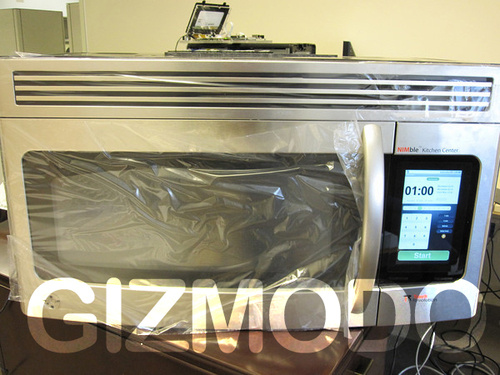 500x_touchrev-ces-kitchen-center-31