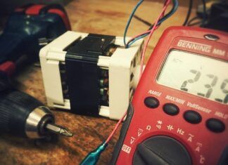 Co znaczy impedancja od 4 do 8 ohm? Co znaczy impedancja od 4 do 8 ohm?