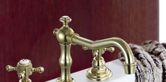 Ile trzyma bateria w padzie PS5?