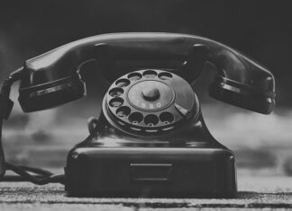 Czy można ładować telefon do 100%?