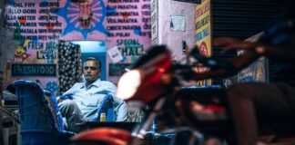 Kto jest właścicielem sieci T-Mobile?