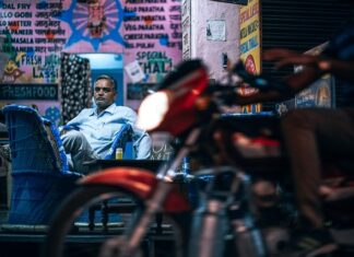 Kto jest właścicielem sieci T-Mobile?