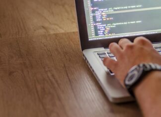 Proces inwentaryzacyjny sprzętu komputerowego – co warto o nim wiedzieć? Proces inwentaryzacyjny sprzętu komputerowego